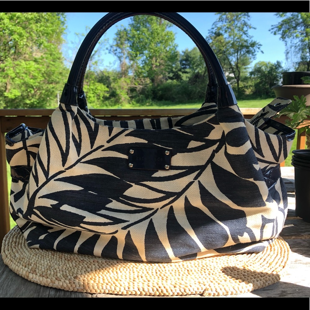 Kate Spade Navy and Tan Purse